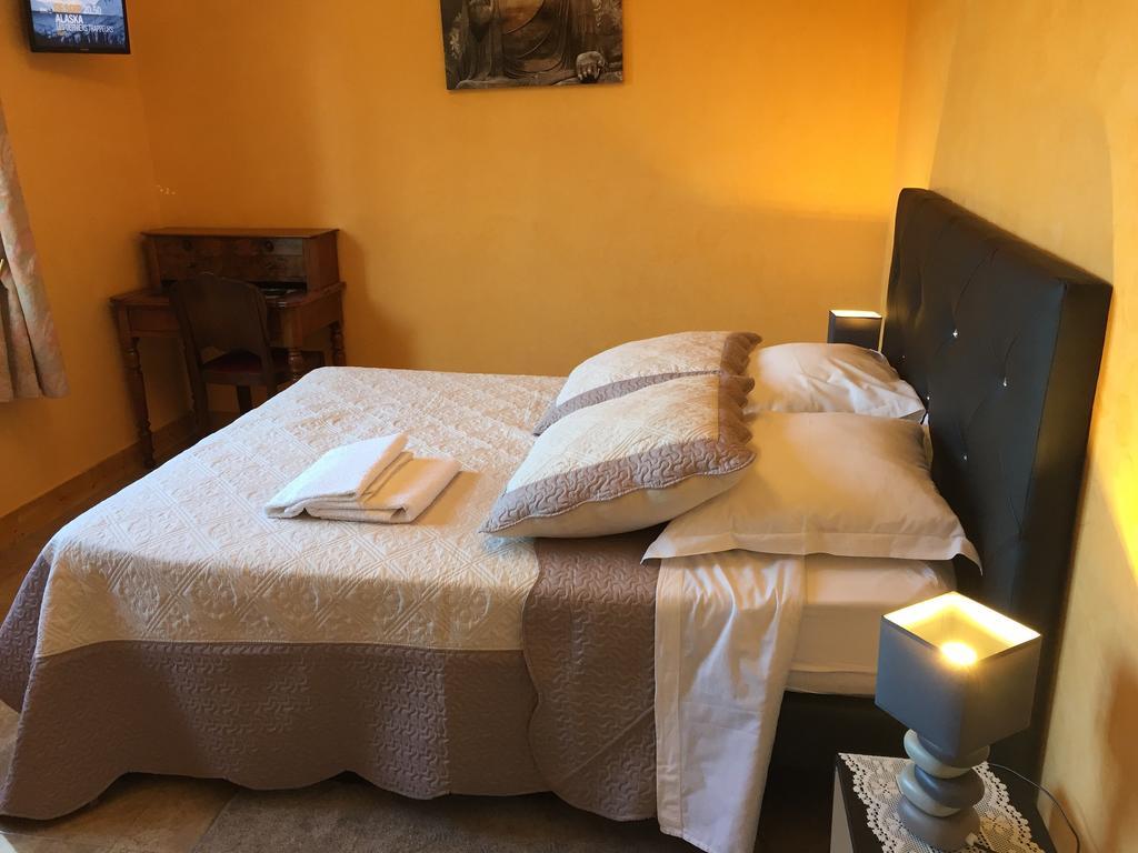 Chambres D'Hotes Du Plessis Chailles  Eksteriør billede
