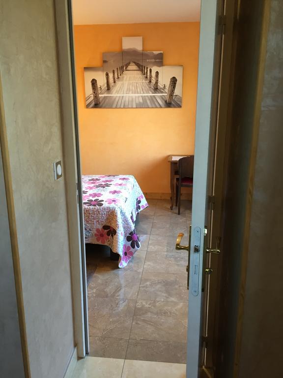 Chambres D'Hotes Du Plessis Chailles  Eksteriør billede